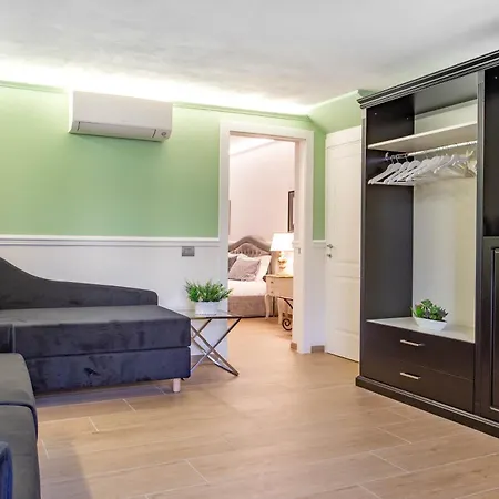 Отель Boutique Del Corso
